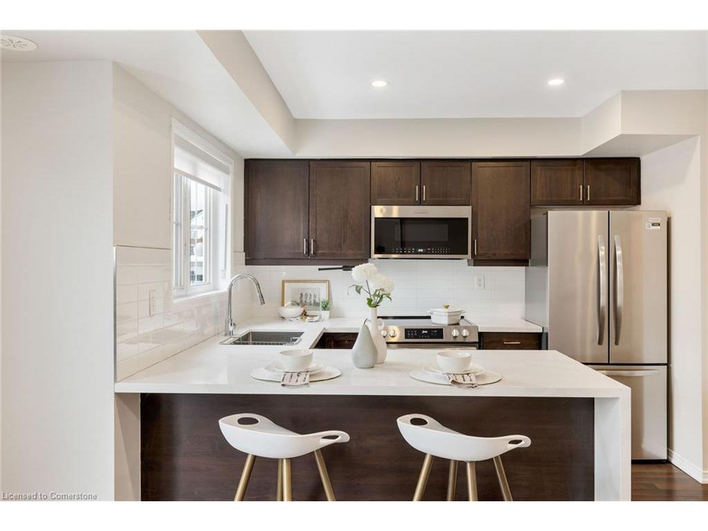 









15


Hays

Boulevard, 10,
Oakville,




ON
L6H 0H8

