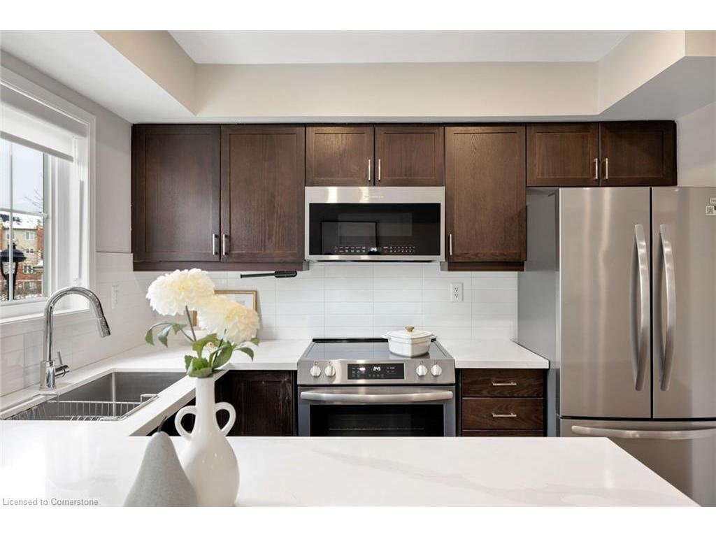 









15


Hays

Boulevard, 10,
Oakville,




ON
L6H 0H8


