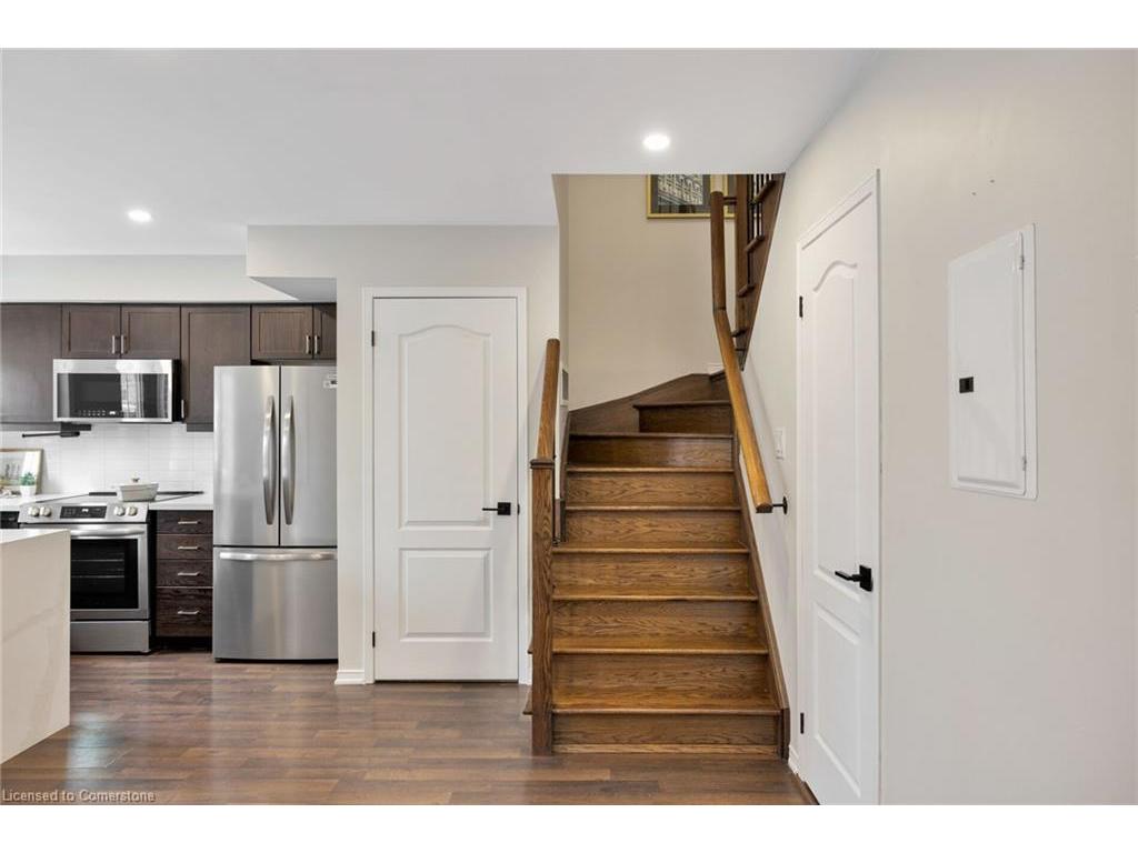 









15


Hays

Boulevard, 10,
Oakville,




ON
L6H 0H8

