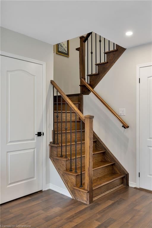 









15


Hays

Boulevard, 10,
Oakville,




ON
L6H 0H8

