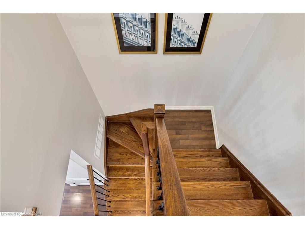 









15


Hays

Boulevard, 10,
Oakville,




ON
L6H 0H8

