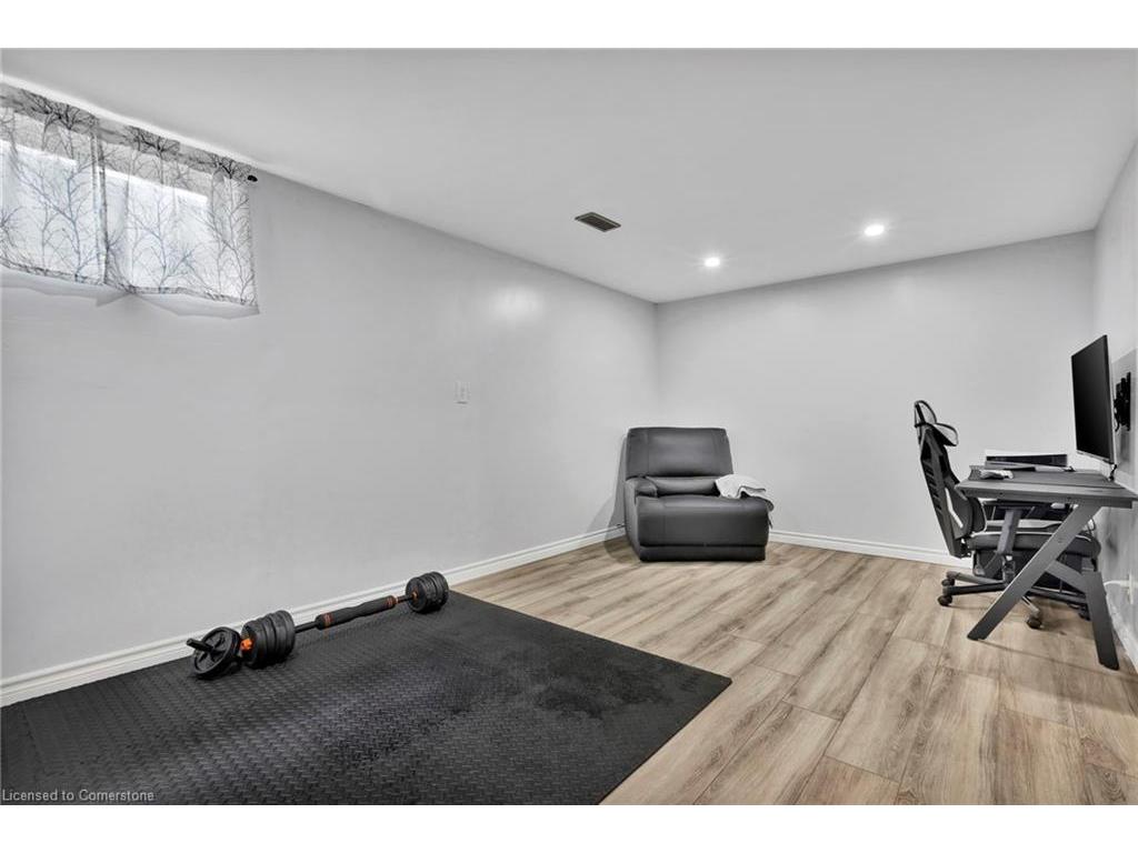 









11


Harrisford

Street, 60,
Hamilton,




ON
L8K 6L7

