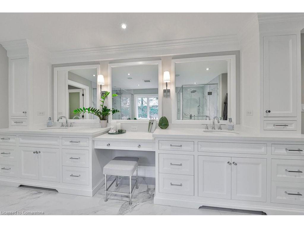 









1257


Tecumseh Park

Drive,
Mississauga,




ON
L5H 2W5

