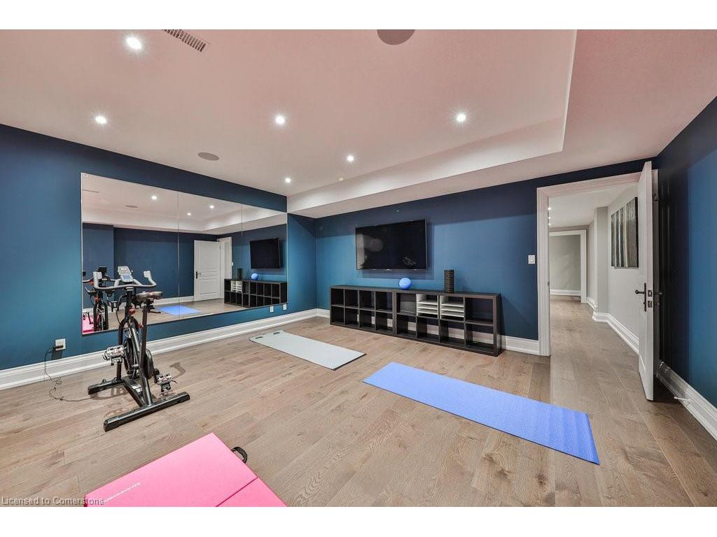 









1257


Tecumseh Park

Drive,
Mississauga,




ON
L5H 2W5

