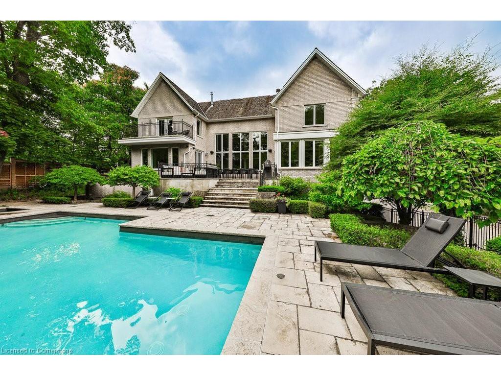 









1257


Tecumseh Park

Drive,
Mississauga,




ON
L5H 2W5

