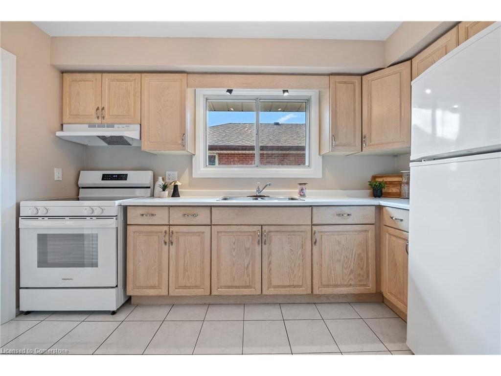 









131


Sanatorium

Road,
Hamilton,




ON
L9C 1Y9

