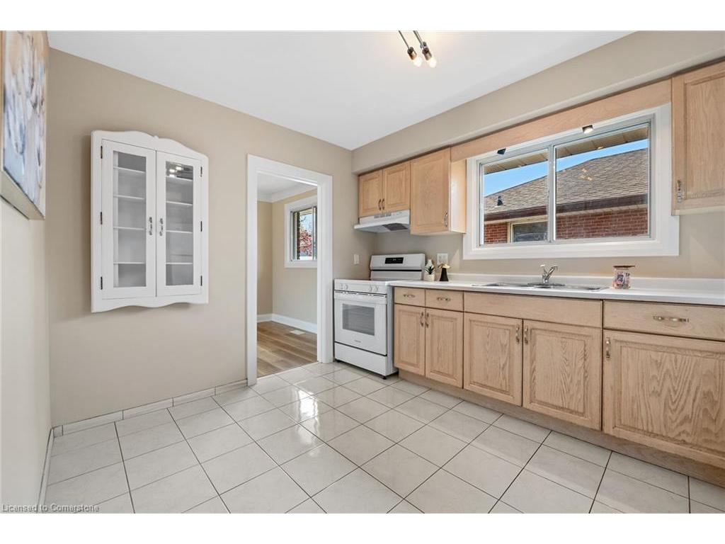 









131


Sanatorium

Road,
Hamilton,




ON
L9C 1Y9

