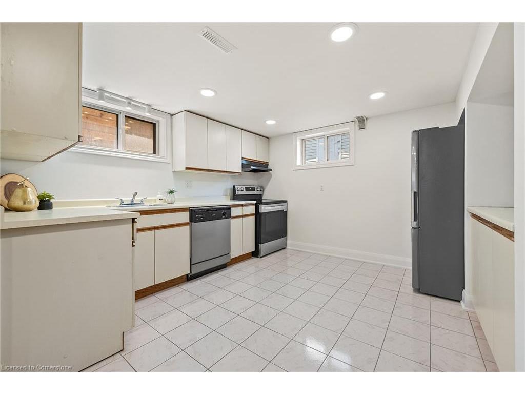 









131


Sanatorium

Road,
Hamilton,




ON
L9C 1Y9

