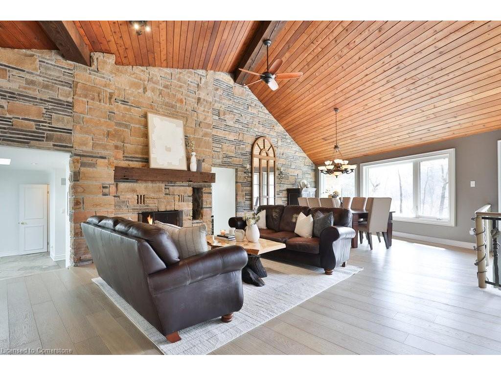 









1292


Contour

Drive,
Mississauga,




ON
L5H 1B2

