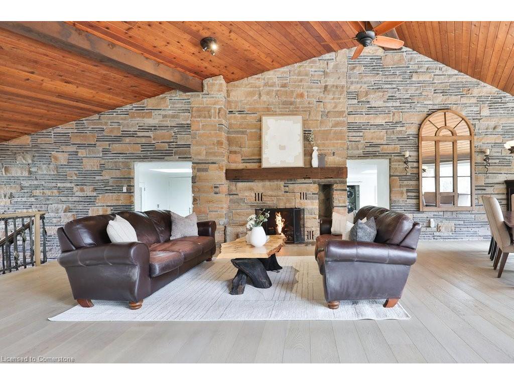 









1292


Contour

Drive,
Mississauga,




ON
L5H 1B2

