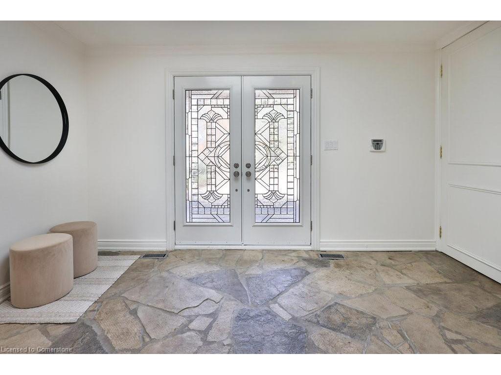 









1292


Contour

Drive,
Mississauga,




ON
L5H 1B2

