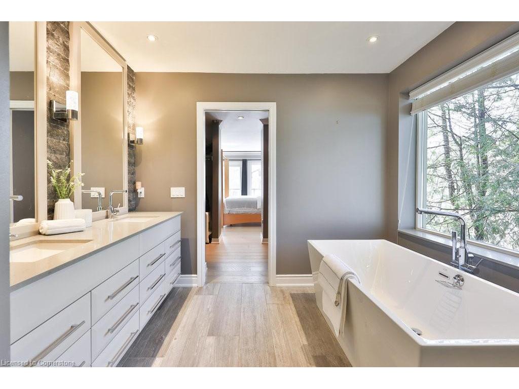









1292


Contour

Drive,
Mississauga,




ON
L5H 1B2

