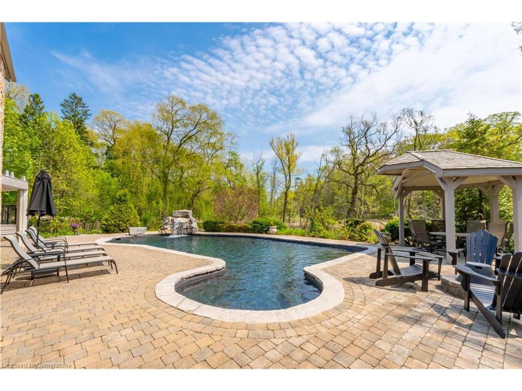 









1292


Contour

Drive,
Mississauga,




ON
L5H 1B2

