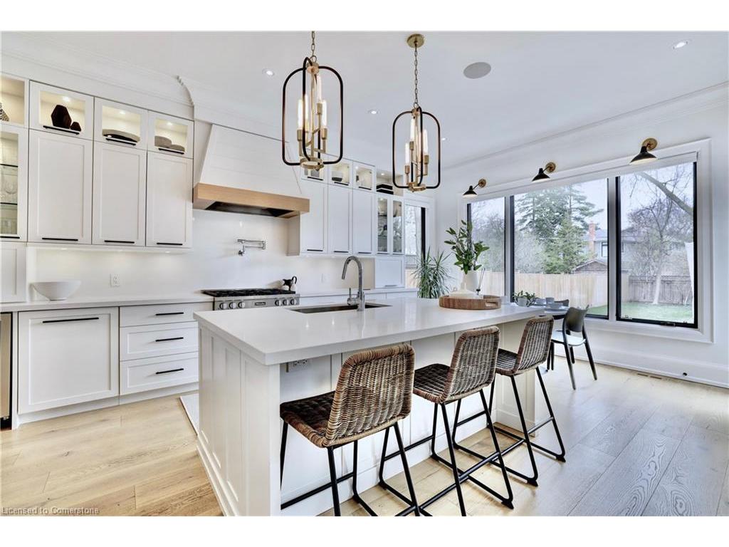 









179


Douglas

Avenue,
Oakville,




ON
L6J 3R9

