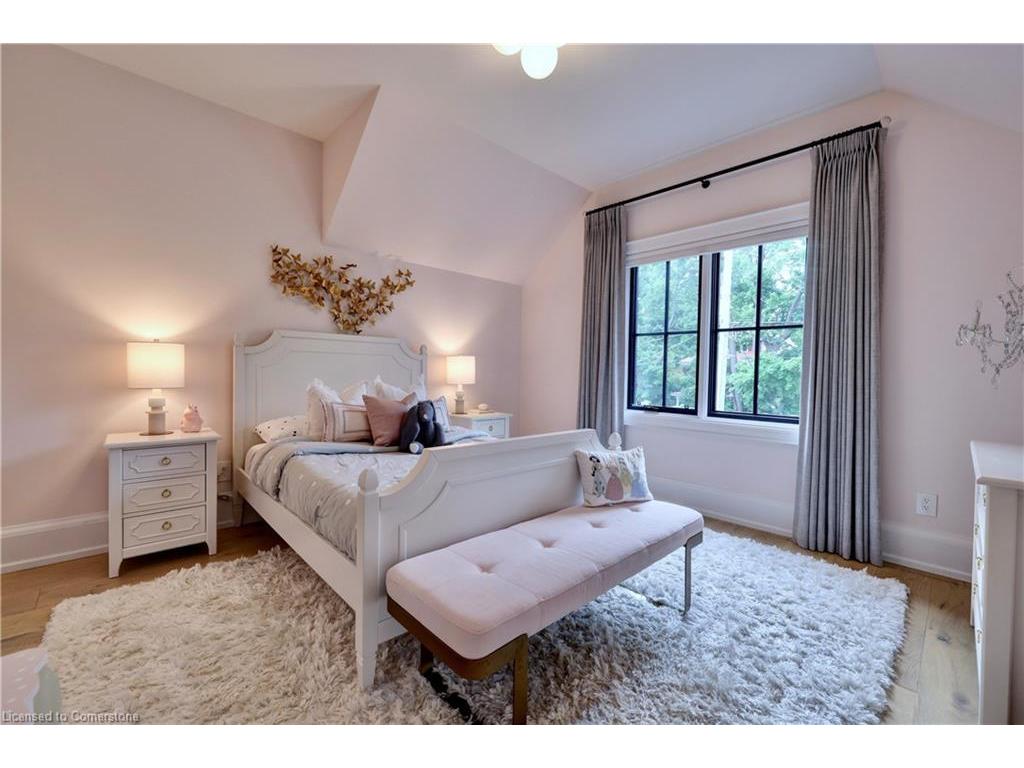 









179


Douglas

Avenue,
Oakville,




ON
L6J 3R9

