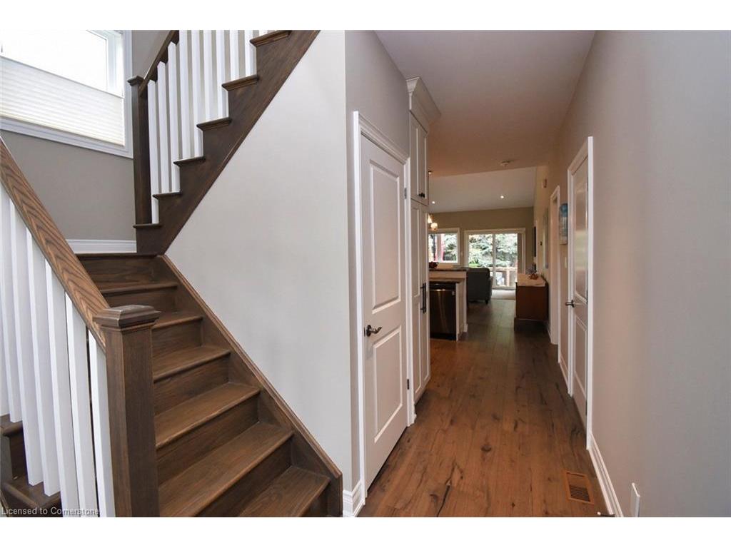 









3300


Culp

Road, 5,
Vineland Station,




ON
L0R 2E0

