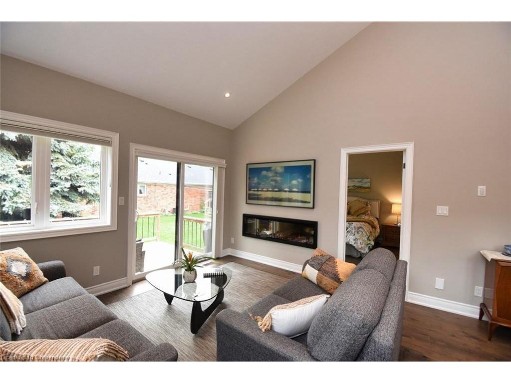 









3300


Culp

Road, 5,
Vineland Station,




ON
L0R 2E0

