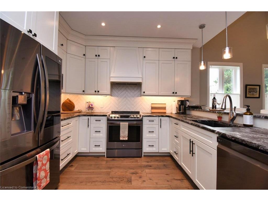 









3300


Culp

Road, 5,
Vineland Station,




ON
L0R 2E0

