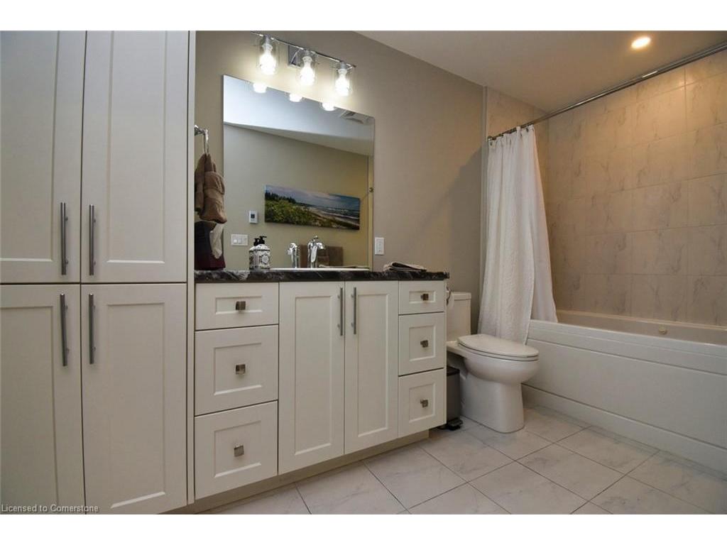 









3300


Culp

Road, 5,
Vineland Station,




ON
L0R 2E0

