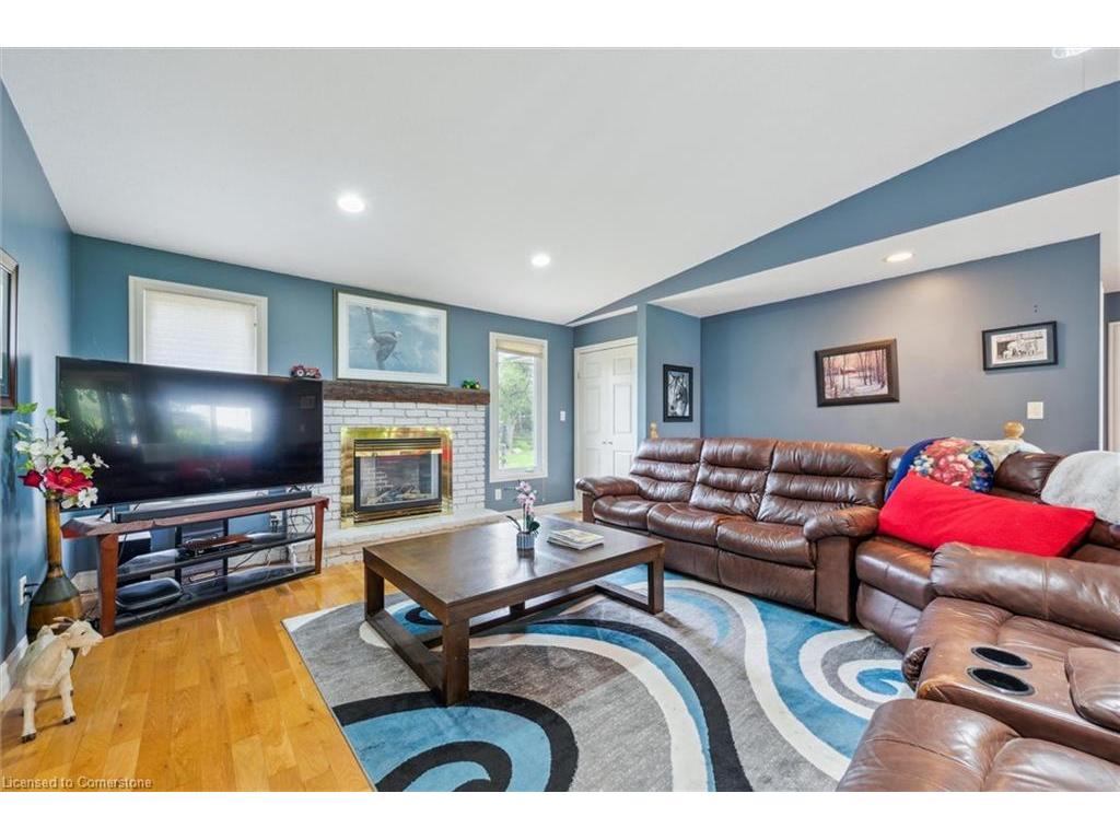 









5814


Second

Line East,
Guelph/Eramosa,




ON
N0B 1B0

