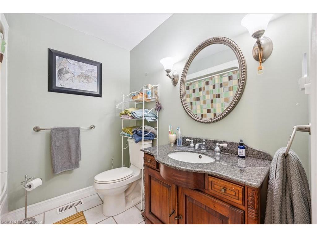 









5814


Second

Line East,
Guelph/Eramosa,




ON
N0B 1B0

