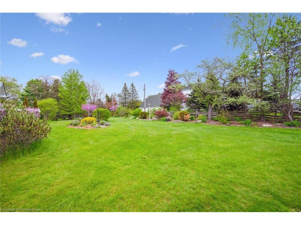 









5814


Second

Line East,
Guelph/Eramosa,




ON
N0B 1B0

