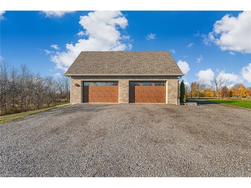 









4844


Cherry

Avenue North,
Lincoln,




ON
L0R 1B1

