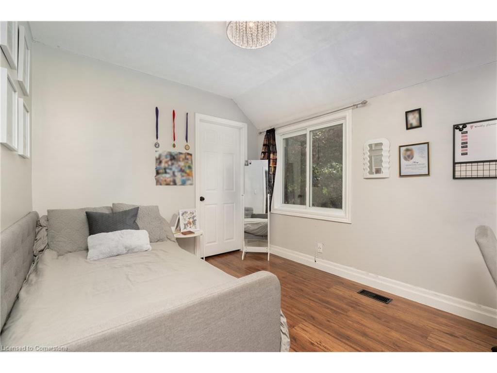 









904


Robinson

Road,
Dunnville,




ON
N1A 2W1

