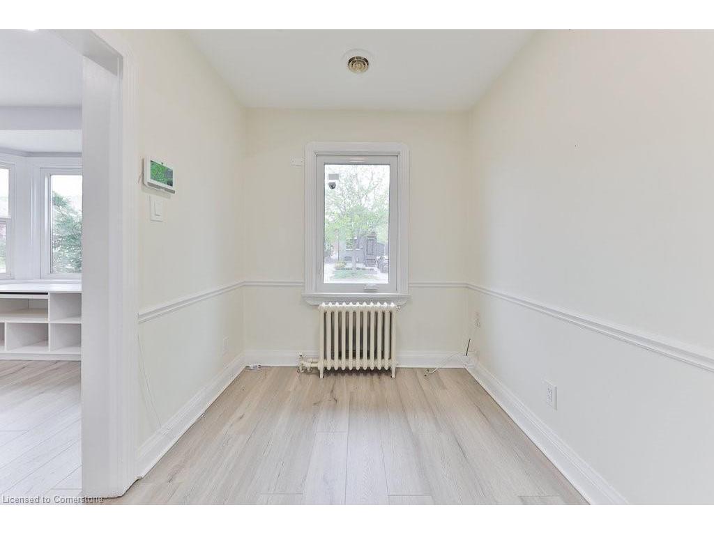 









409


Mortimer

Avenue,
Toronto,




ON
M4J 2E8

