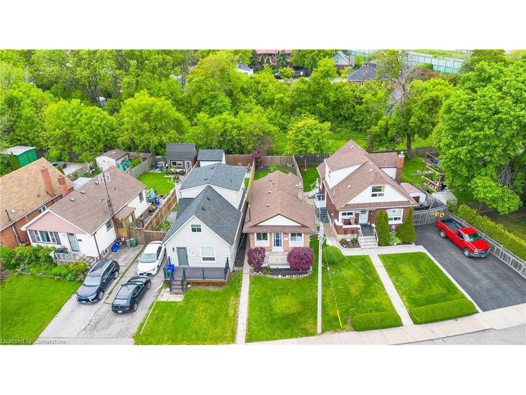 









787


Knox

Avenue,
Hamilton,




ON
L8H 6K9

