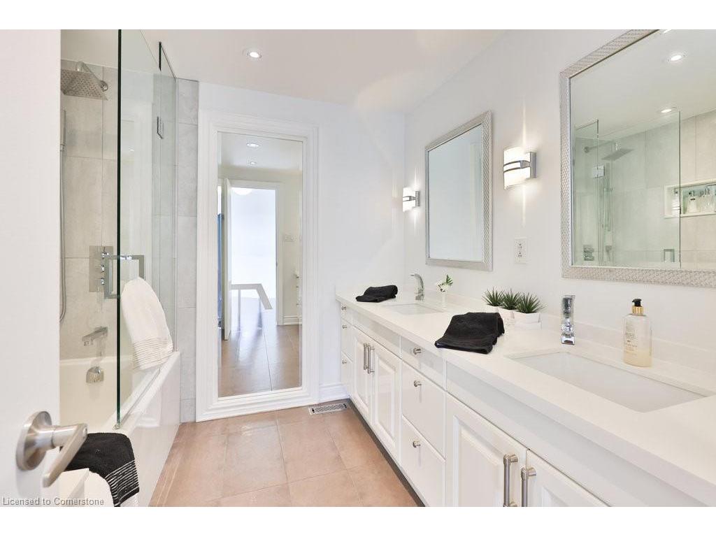 









35


Bowshelm

Court,
Mississauga,




ON
L5N 1K2

