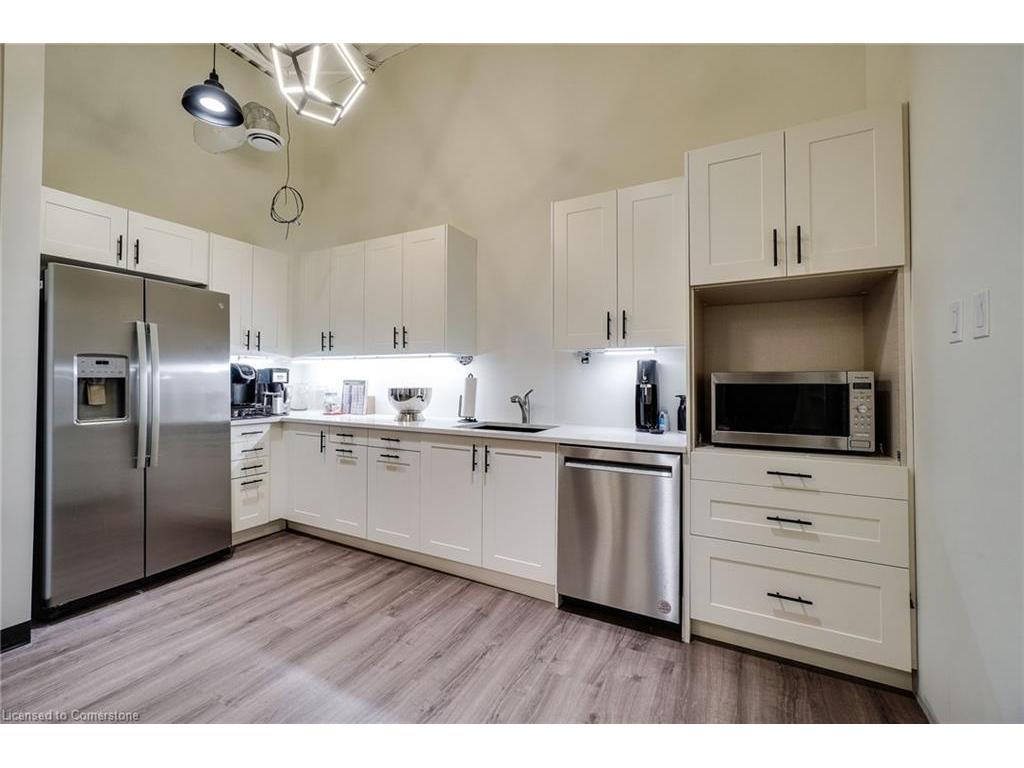 









3485


Harvester

Road, 1,
Burlington,




ON
L7N 3T3

