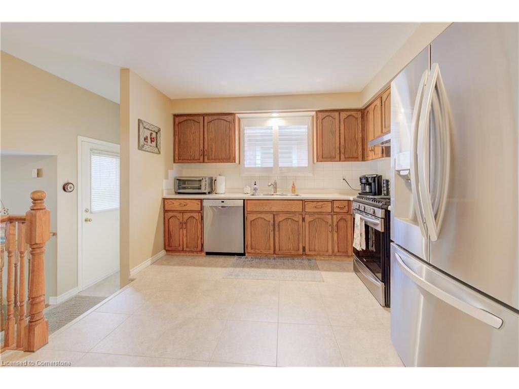 









59


Trieste

Place,
Hamilton,




ON
L9B 2C5

