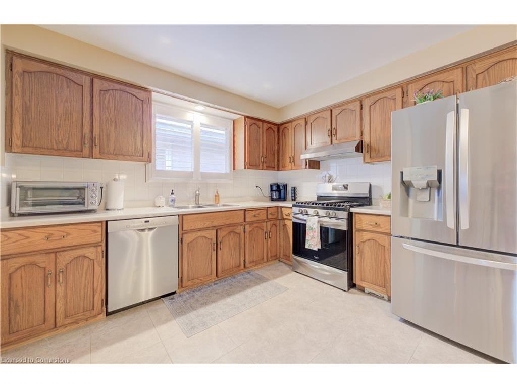 









59


Trieste

Place,
Hamilton,




ON
L9B 2C5

