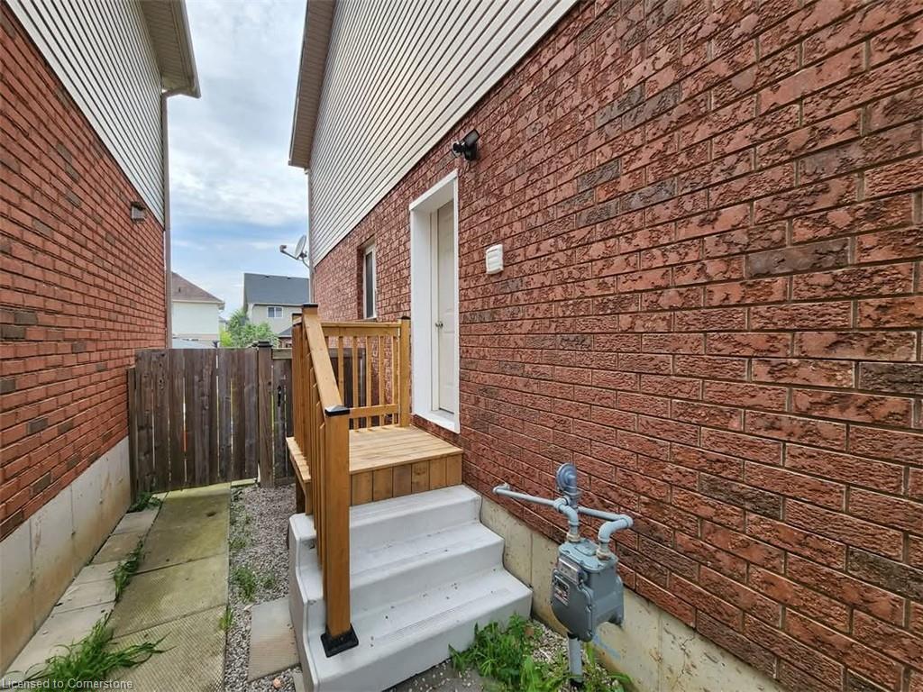 









22


Bates

Avenue,
Hamilton,




ON
L0R 1P0

