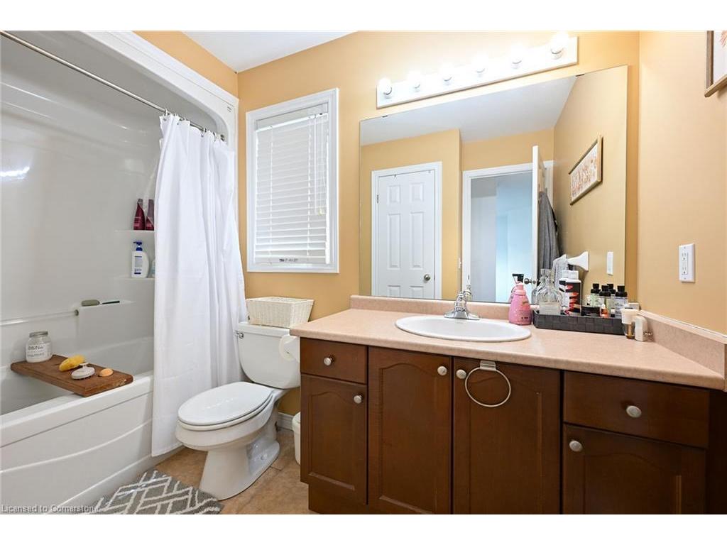 









22


Bates

Avenue,
Hamilton,




ON
L0R 1P0


