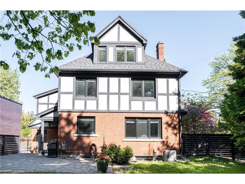 









3


Oakwood

Place,
Hamilton,




ON
L8S 4C9

