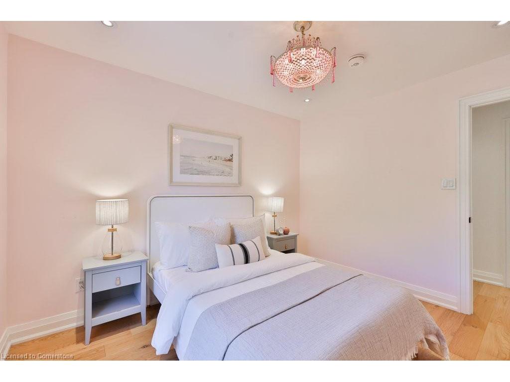 









3661


Greenbower

Court,
Mississauga,




ON
L5L 1P3

