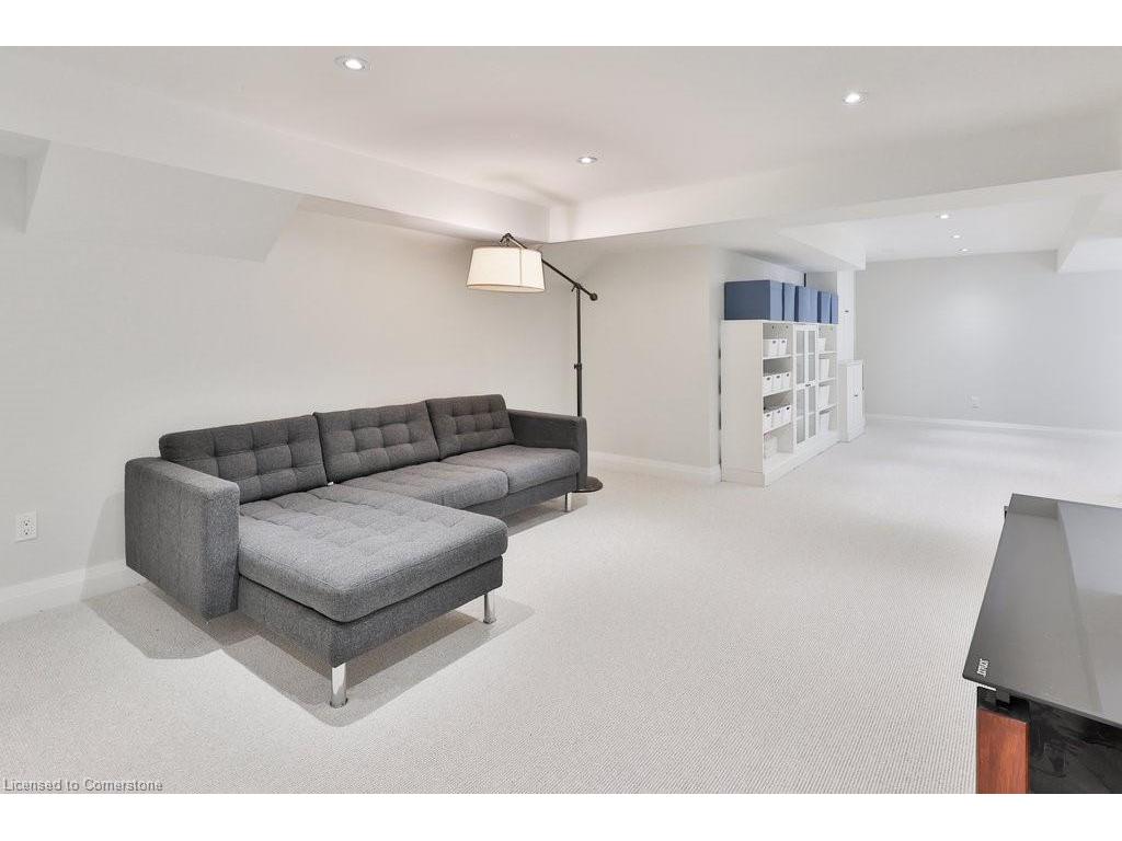 









3661


Greenbower

Court,
Mississauga,




ON
L5L 1P3

