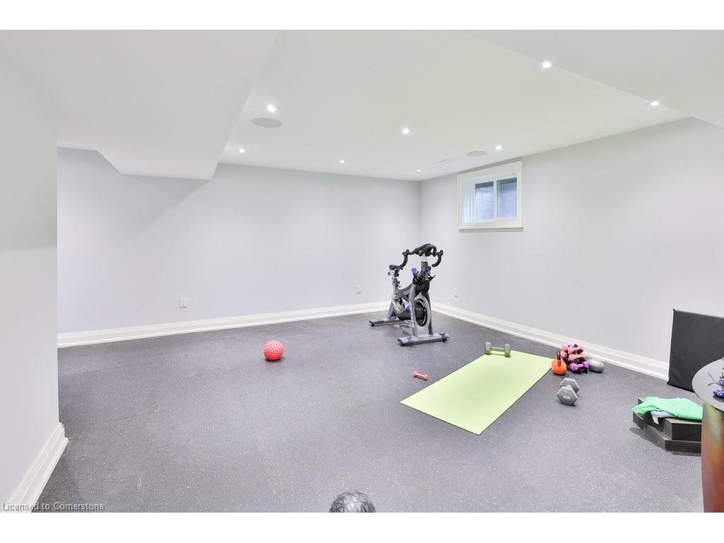 









3661


Greenbower

Court,
Mississauga,




ON
L5L 1P3

