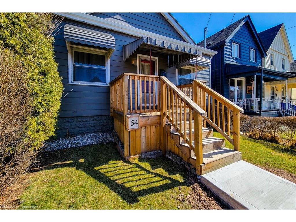 









54


Fairview

Avenue,
Hamilton,




ON
L8L 7B6

