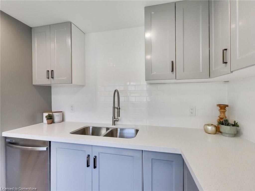 









54


Fairview

Avenue,
Hamilton,




ON
L8L 7B6

