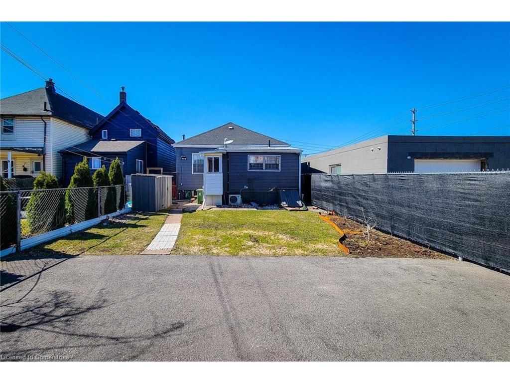 









54


Fairview

Avenue,
Hamilton,




ON
L8L 7B6

