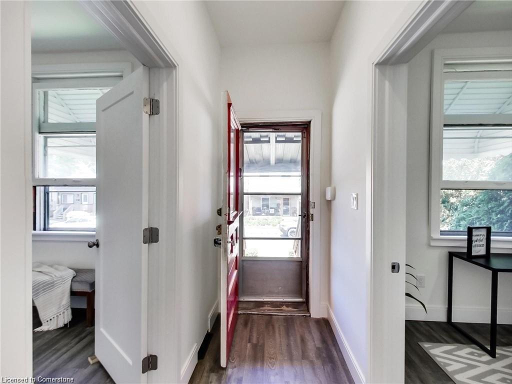 









54


Fairview

Avenue,
Hamilton,




ON
L8L 7B6

