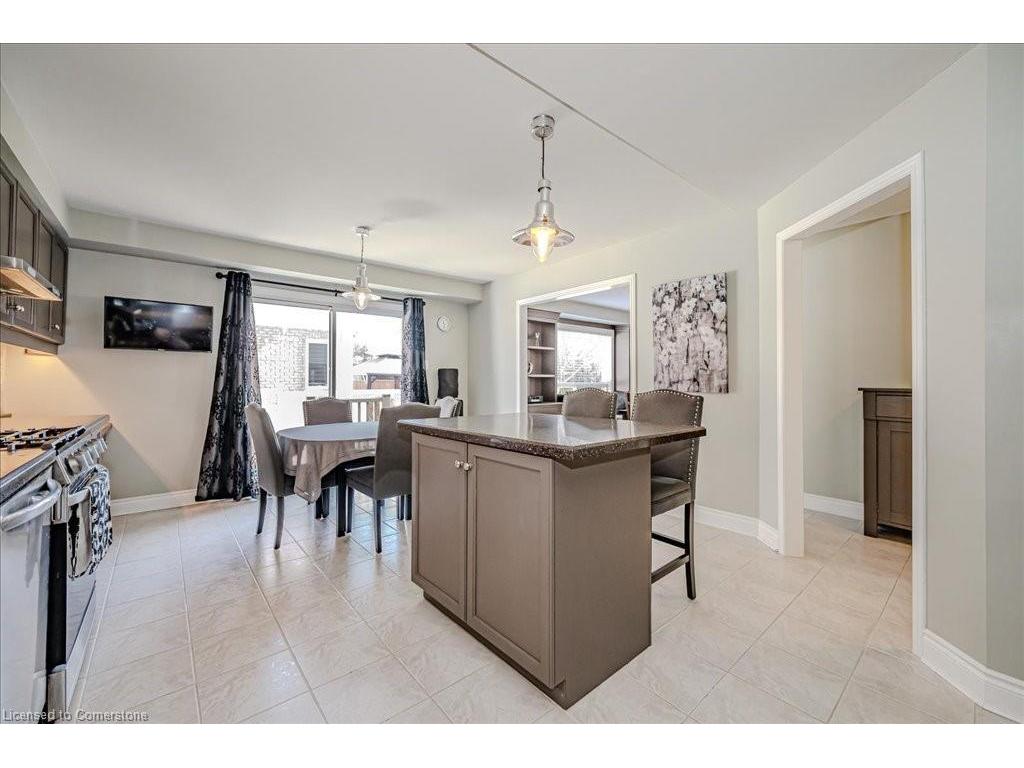 









144


Riley

Street,
Waterdown,




ON
L8B 0J7

