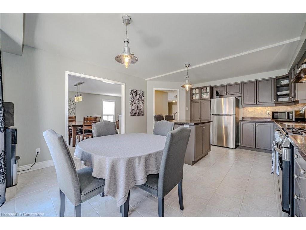 









144


Riley

Street,
Waterdown,




ON
L8B 0J7

