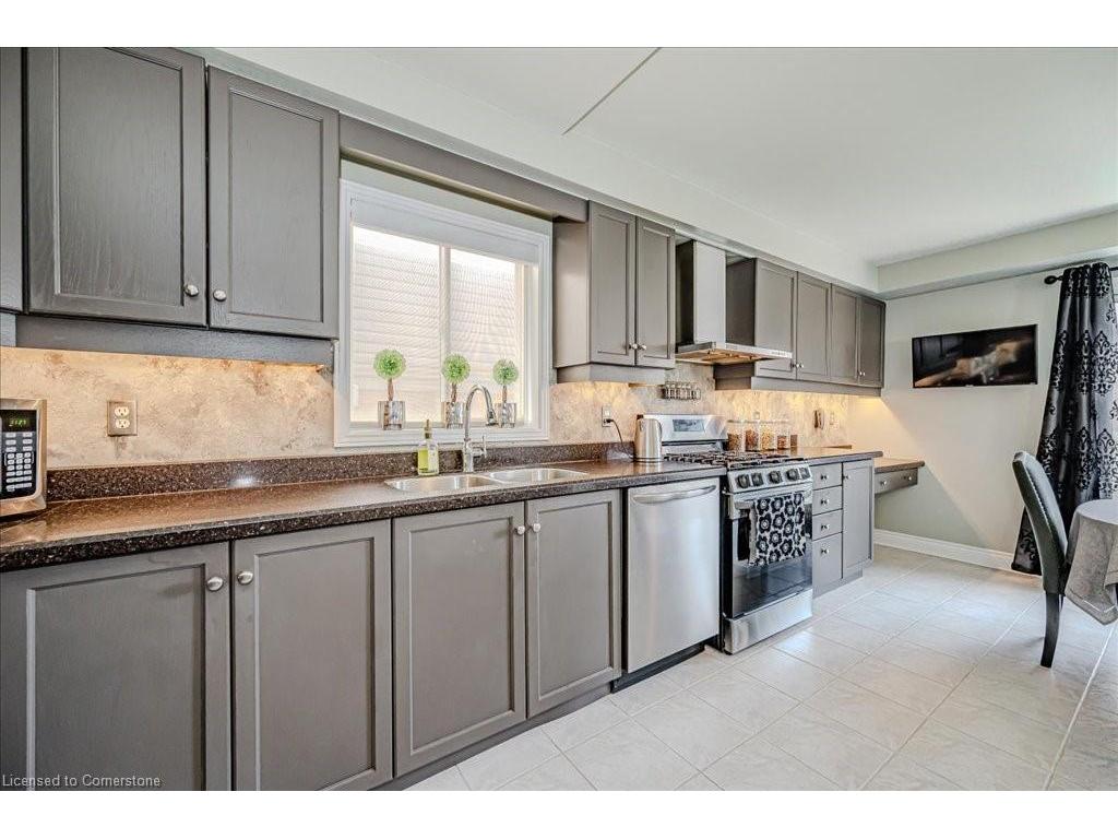 









144


Riley

Street,
Waterdown,




ON
L8B 0J7

