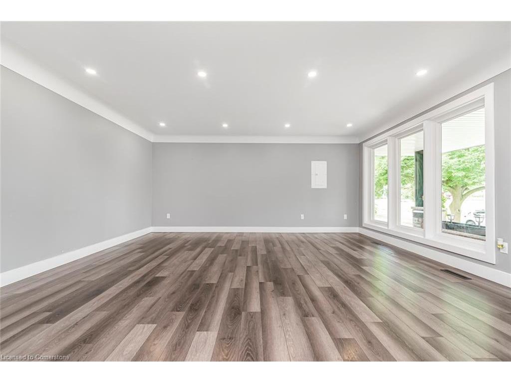 









70


Golden

Boulevard East,
Welland,




ON
L3B 1H6

