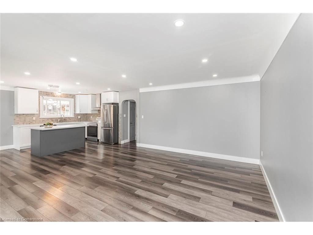 









70


Golden

Boulevard East,
Welland,




ON
L3B 1H6

