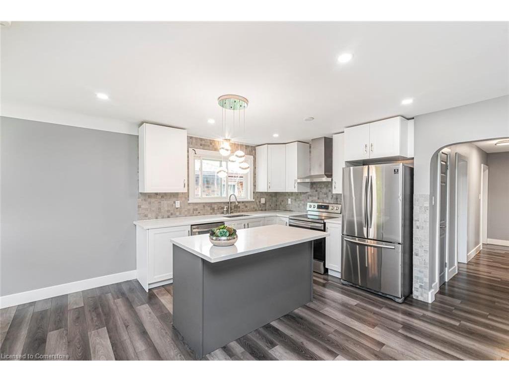 









70


Golden

Boulevard East,
Welland,




ON
L3B 1H6

